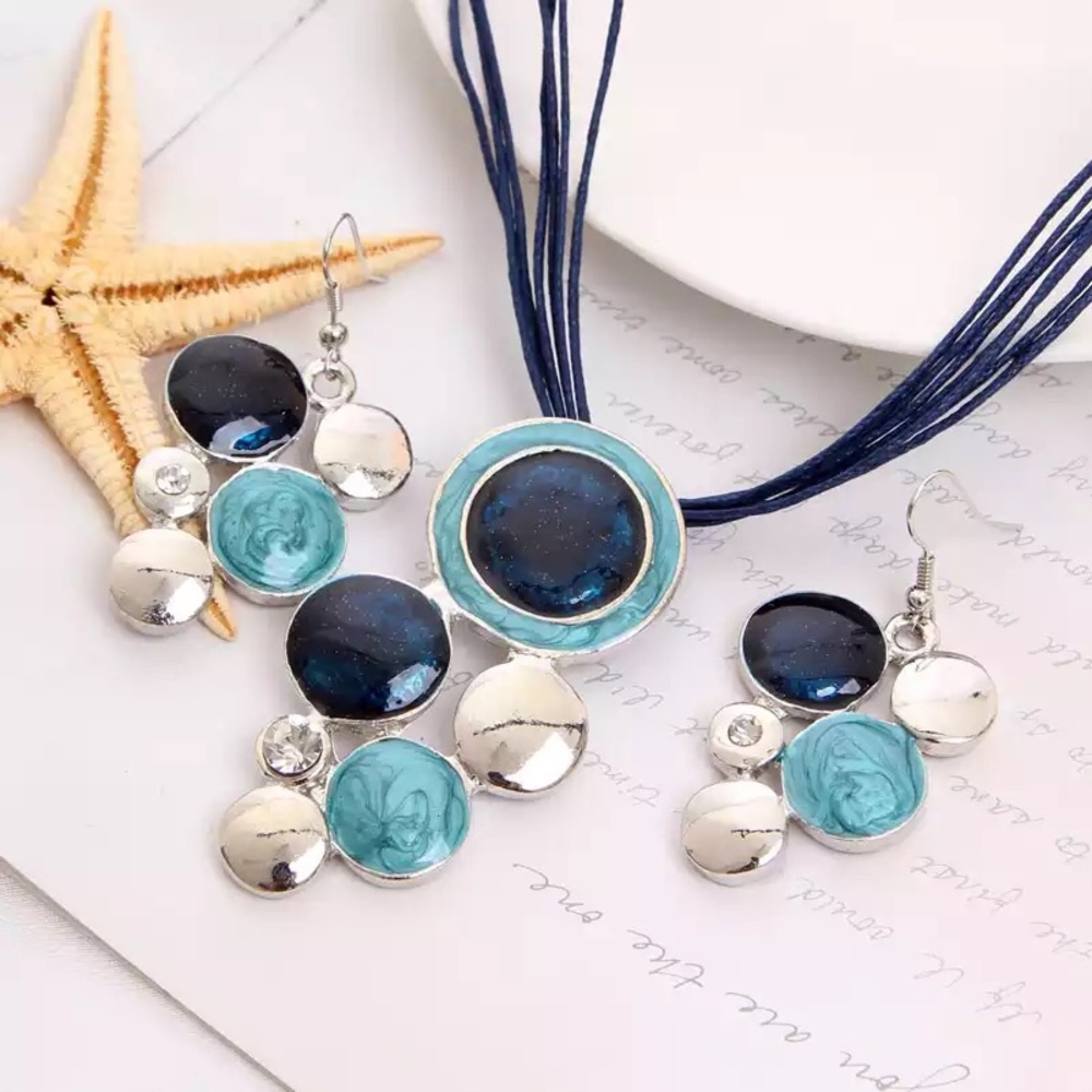 💙Blue Set  Circle Pendant Necklace and Earrings💙